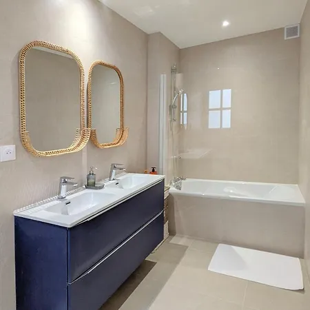 Centre - Le Poquelin Apartment Angers